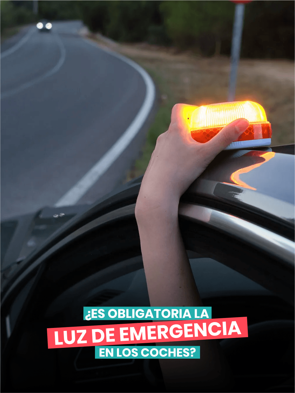 Así se utiliza la luz de emergencia cuando se estropea el coche